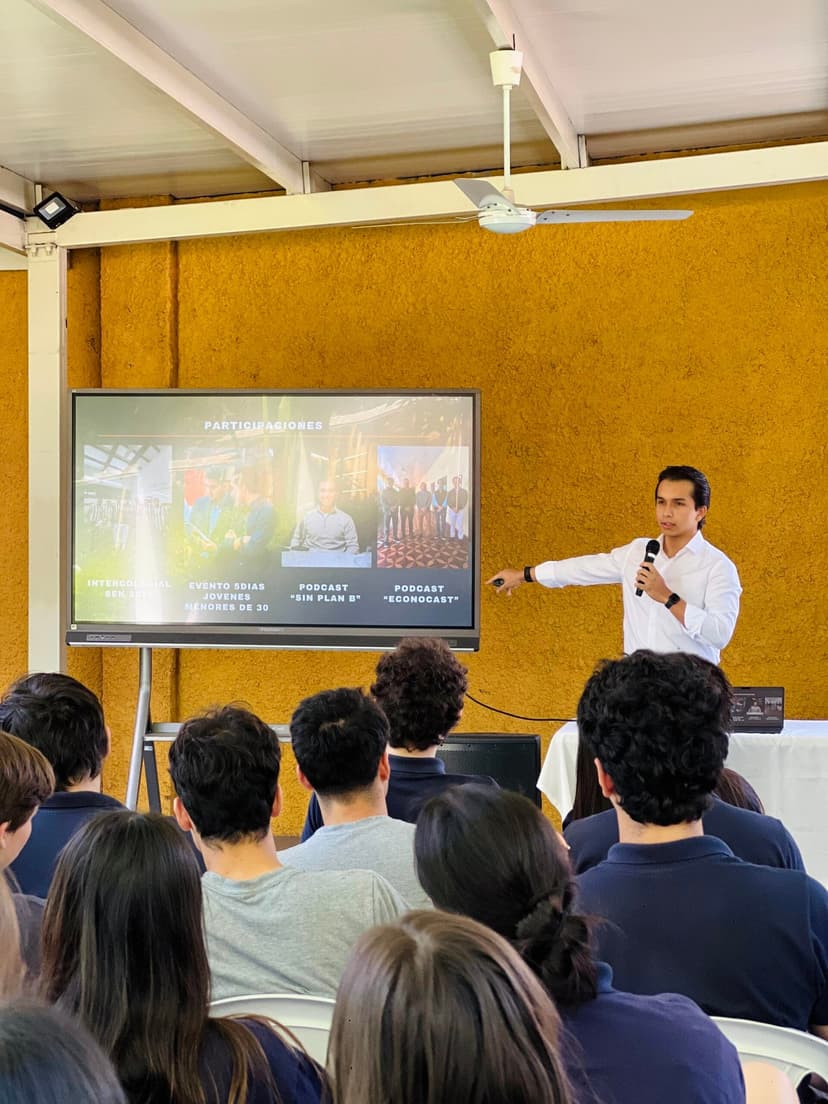 Charla en el Colegio SEK